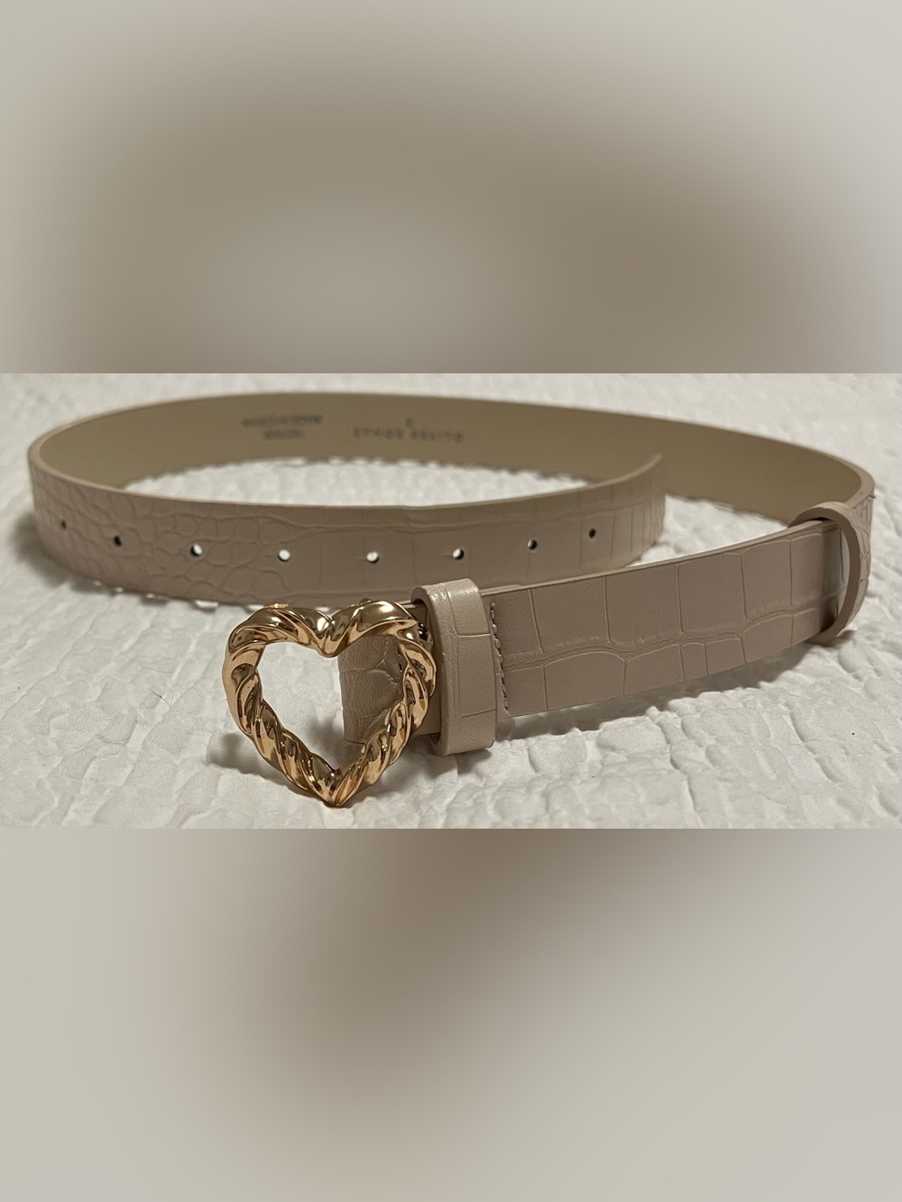 Oliver Bonas Designer Beige Croc-Embossed Leather Belt with Gold Heart Buckle